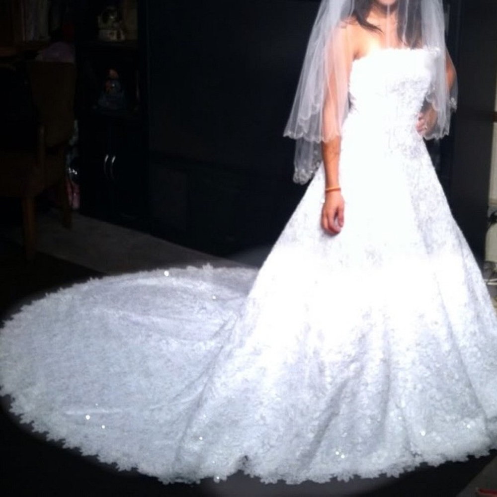 White wedding dress